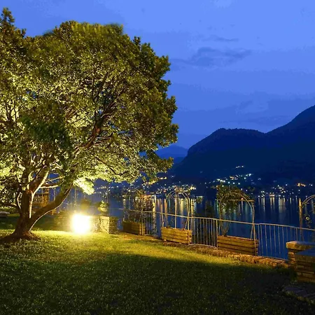 Joy On The Βίλα Moltrasio