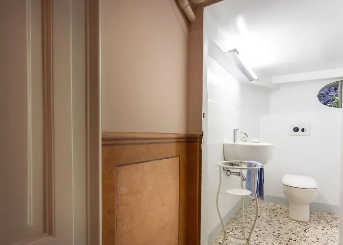 Joy On The فيلة *